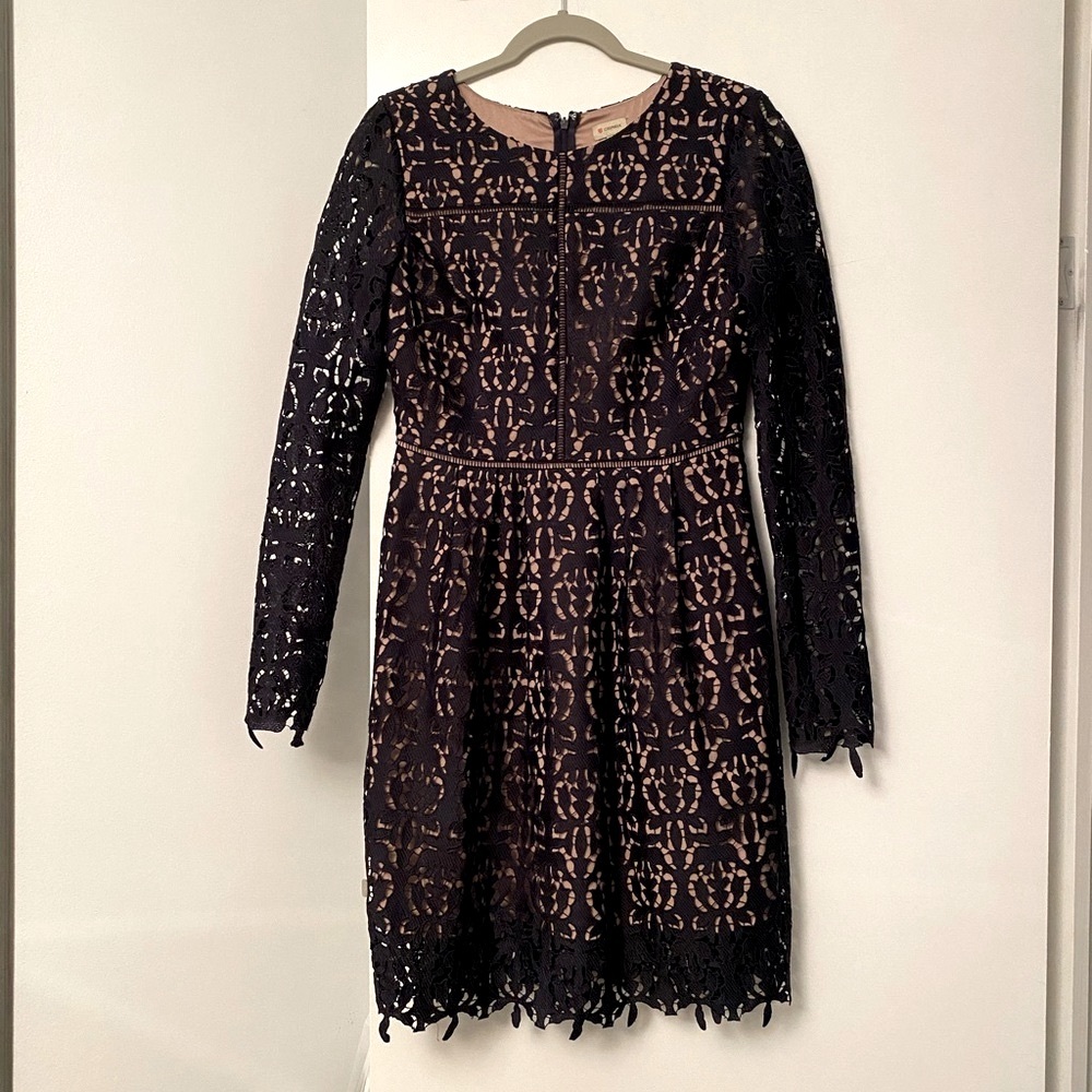 Cremieux Navy And Nude Lace Dress- Size 4